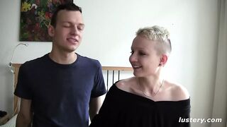Otthoni amatőrök filmezik durva baszásukat