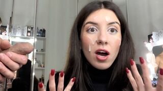 Tini szájba élvezés és utcai spermás séta szőrös kabátban