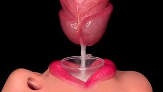 Közelről: a legforróbb szopás, ami spriccelős extázist kényszerít ki a tölcséren át! élvezet etetés! csábító orális asmr 4k