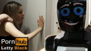 Nyilvános orál és intenzív belső élvezet a plázában - Letty Black