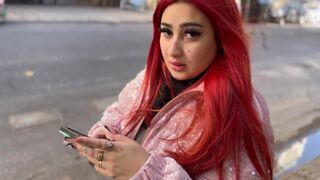 Forró latin csaj hatalmas segggel megosztja az Uber-utast egy idegennel és vadul szexelnek