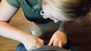 Buta ribanc torkába lövell a kemény fasz