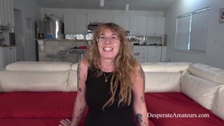 Kétségbeesett Amatőrök Stílusa: Babz, Scarlet és Bridgett Szűk Milf Punciját Keményen Megdolgozzák a Desperate Amateurs Csatornán