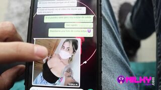 Yorgelis Carrillo nedves szája és telt mellei kényeztetik a farkat közeli nézetben